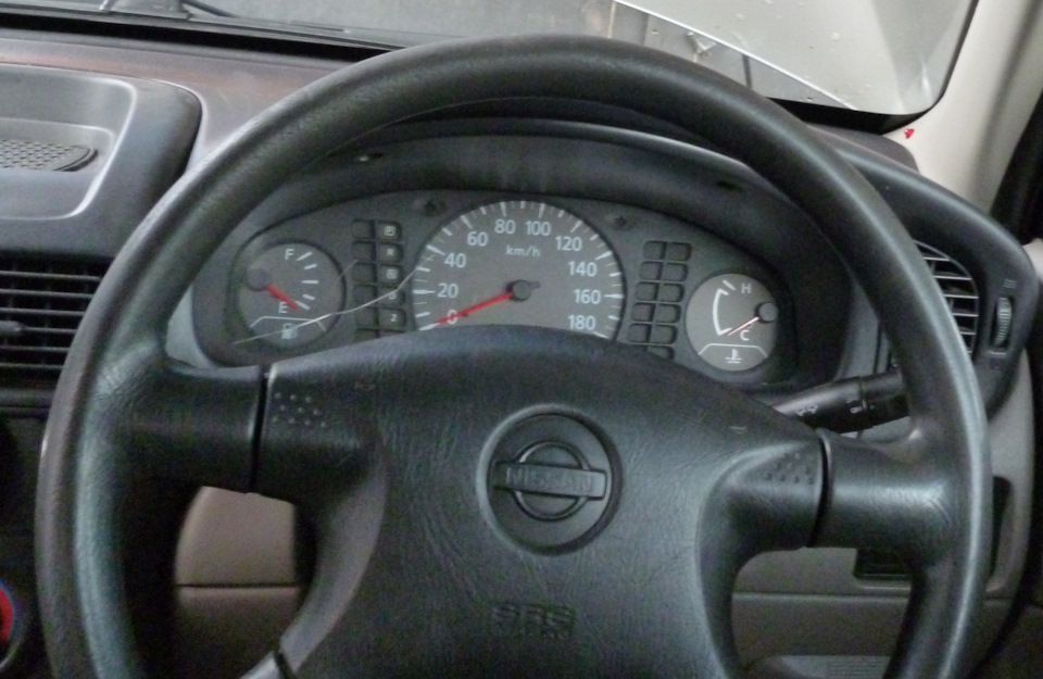 Такой вот затёртыш был — Nissan Bluebird Sylphy (G10)