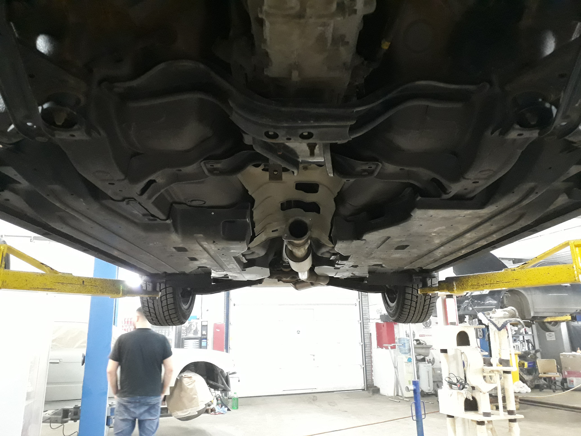 накладки на днище