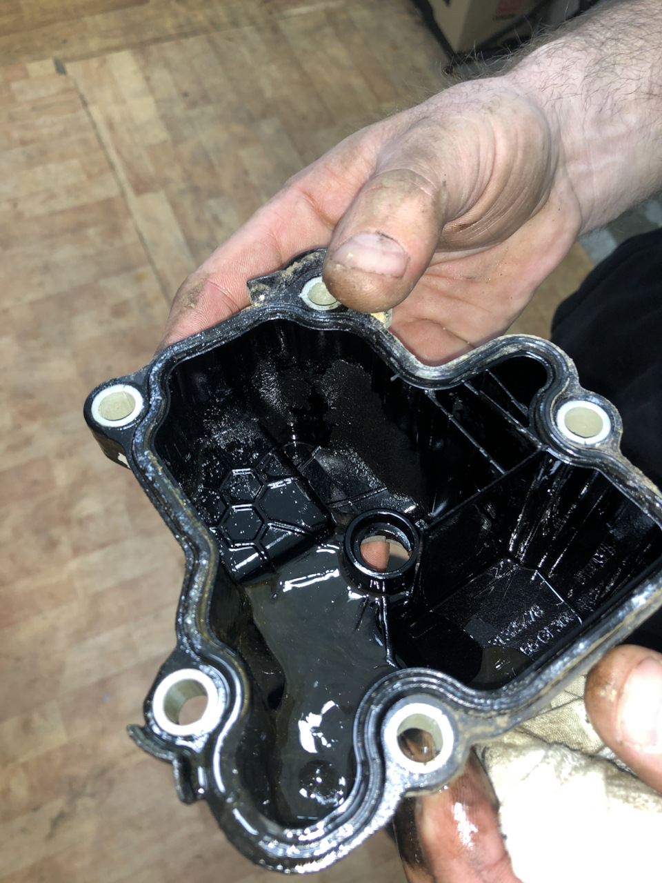 Замена масла в муфте Haldex5 — Volvo XC60 (1G), 2,4 л, 2013 года ...