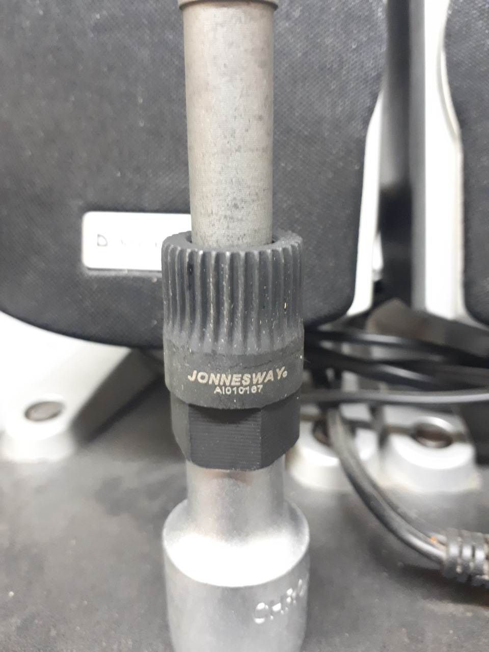 Приспособление — Nissan Note (2G)