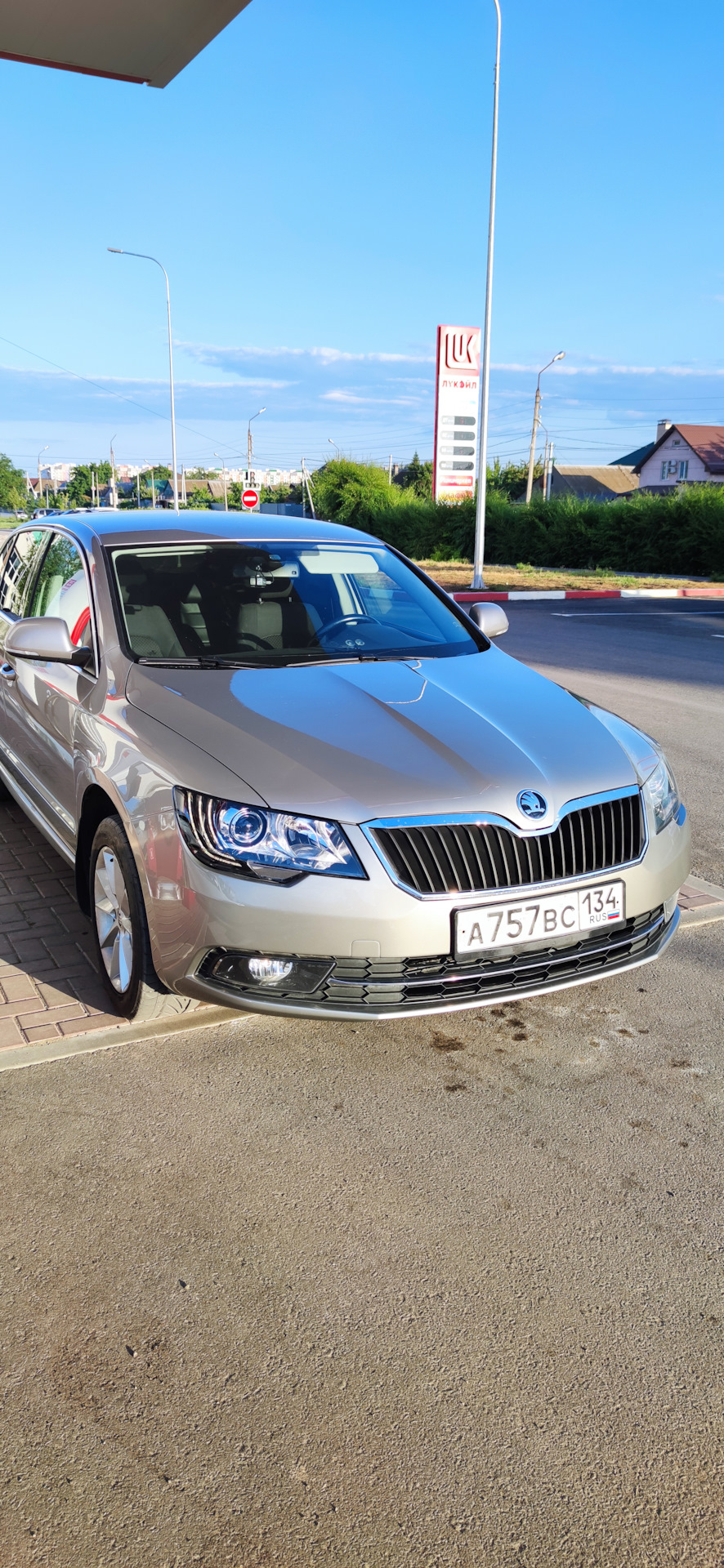 Собрал машину — Skoda Superb Mk2, 1,8 л, 2014 года | ДТП | DRIVE2