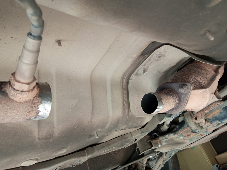 97360км: Замена гофры глушителя — KIA Cerato (2G), 1,6 л, 2011 года ...