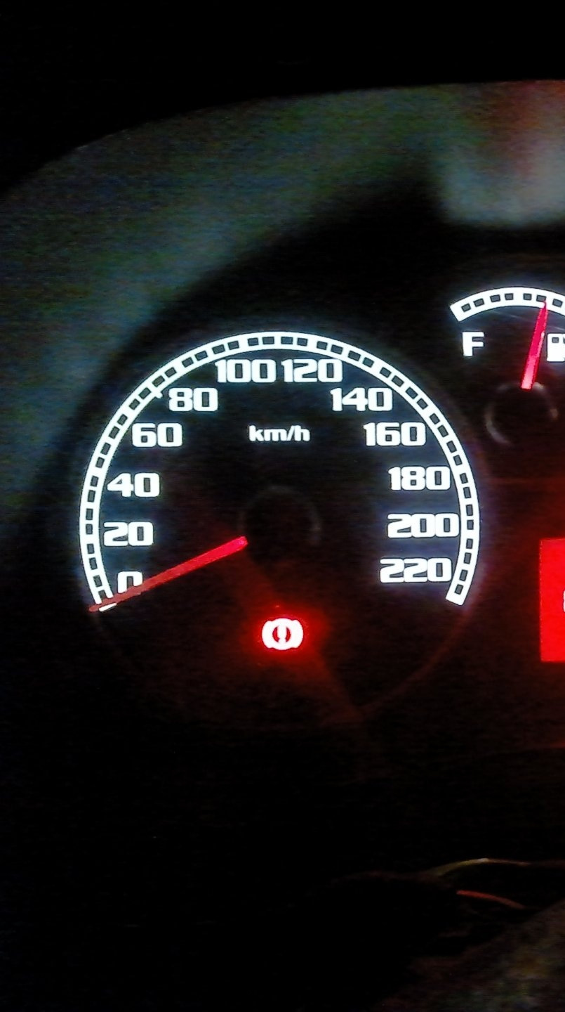 Ручник. — FIAT Albea, 1,4 л, 2008 года | поломка | DRIVE2