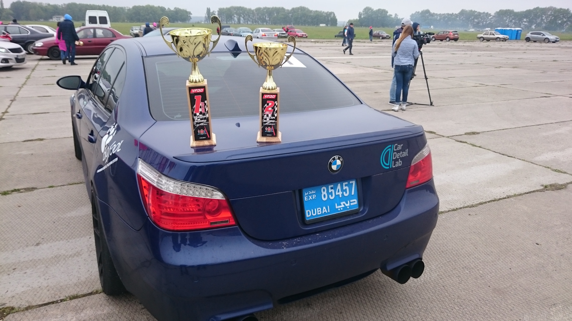 Драг е60 характеристики. M5 e60 Competition. BMW e60 Competition. BMW m5 e60 драг рейсинг. Драг e60 под.