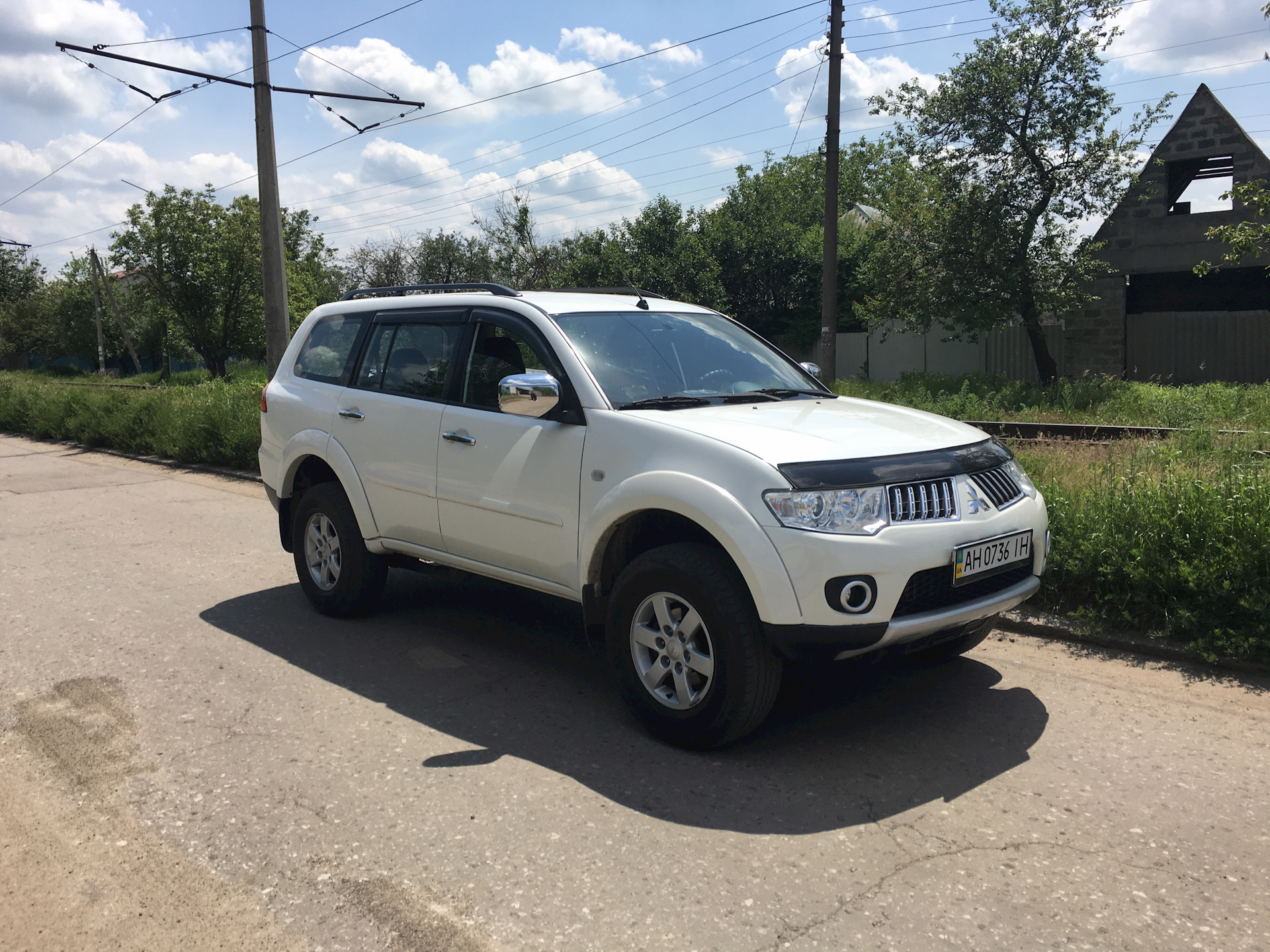 Порожки-подножки — Mitsubishi Pajero Sport (2G), 2,5 л, 2013 года ...