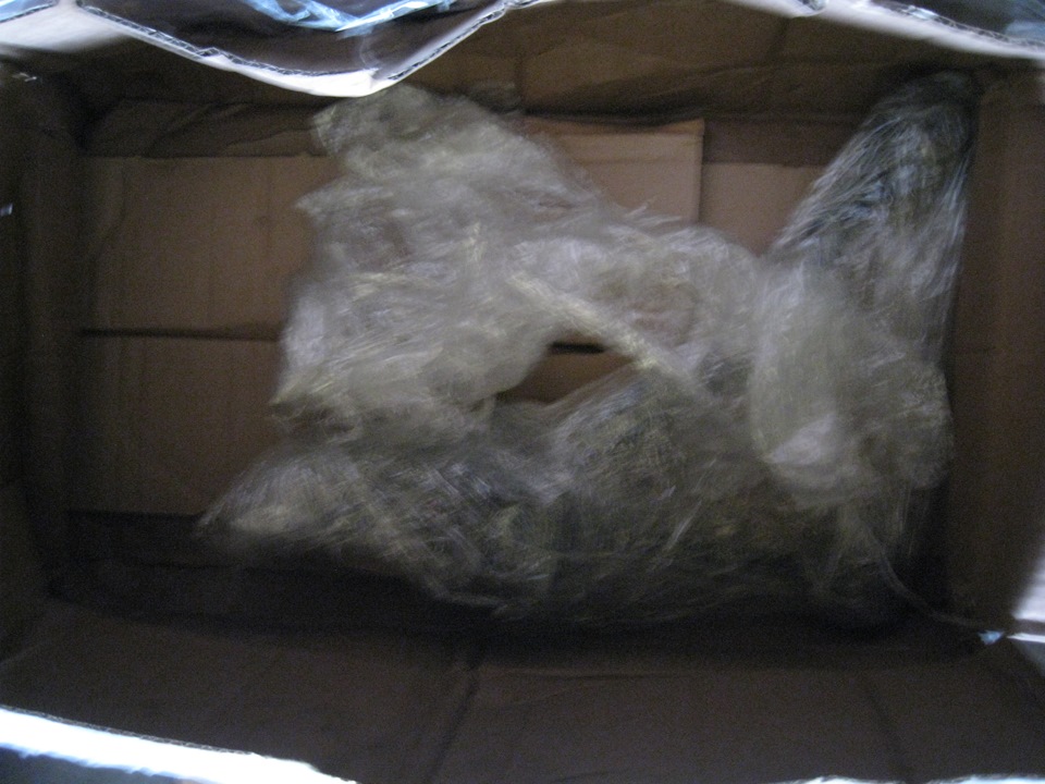 Сама посылочка с рычагами — Toyota Mark II (90)