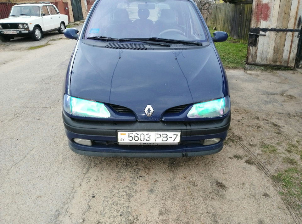 Виниловая пленка на фары. — Renault Megane Scenic, 1,6 л, 1999 года ...