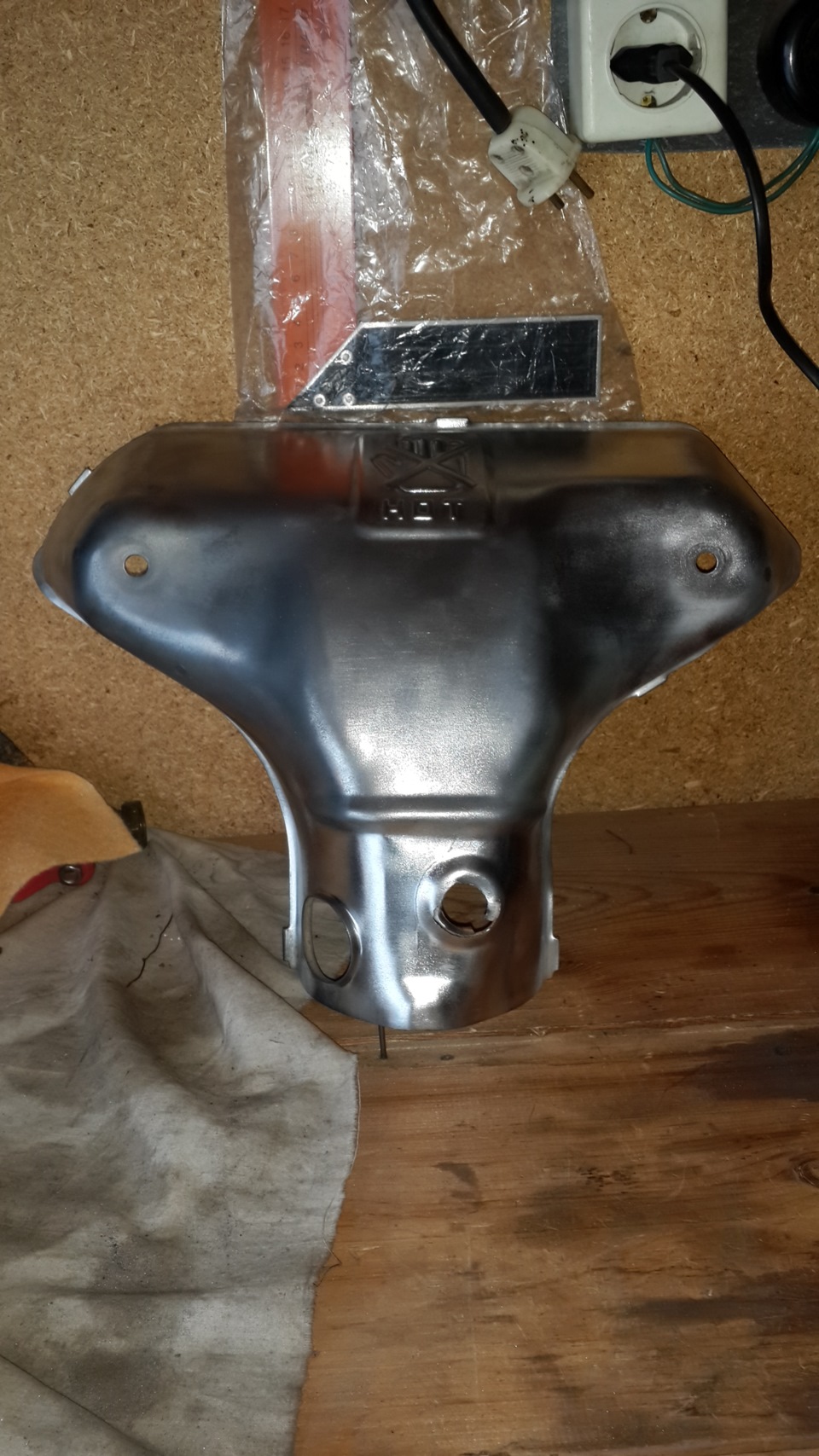 Чистка защиты выпускного коллектора — Honda Torneo, 1,8 л, 2001 года ...