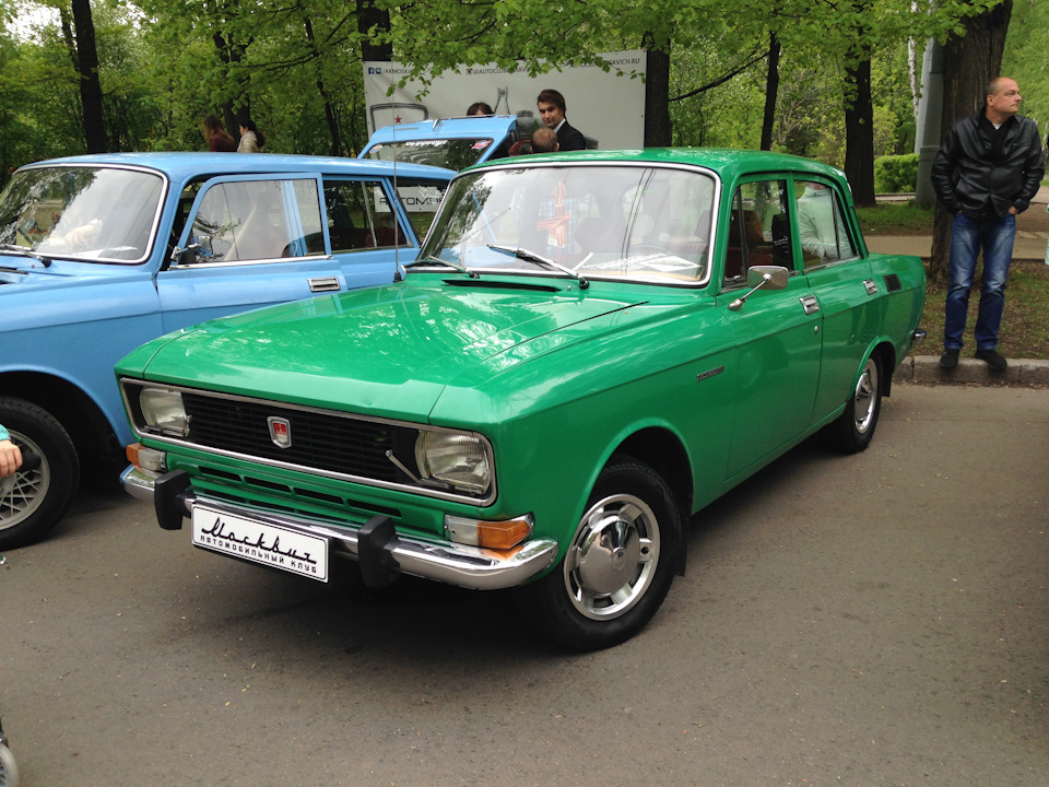 В Москве пройдет выставка старинных автомобилей - Российская газета