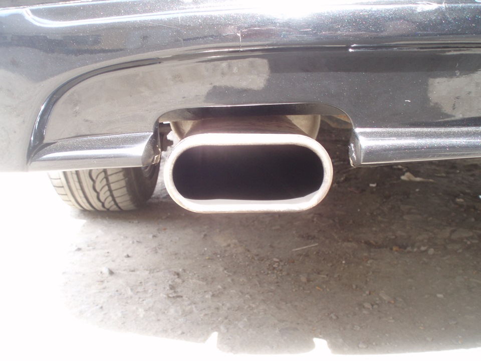 Переделка задней губы под глушитель. — Chevrolet Lacetti Sedan, 1,8 л ...