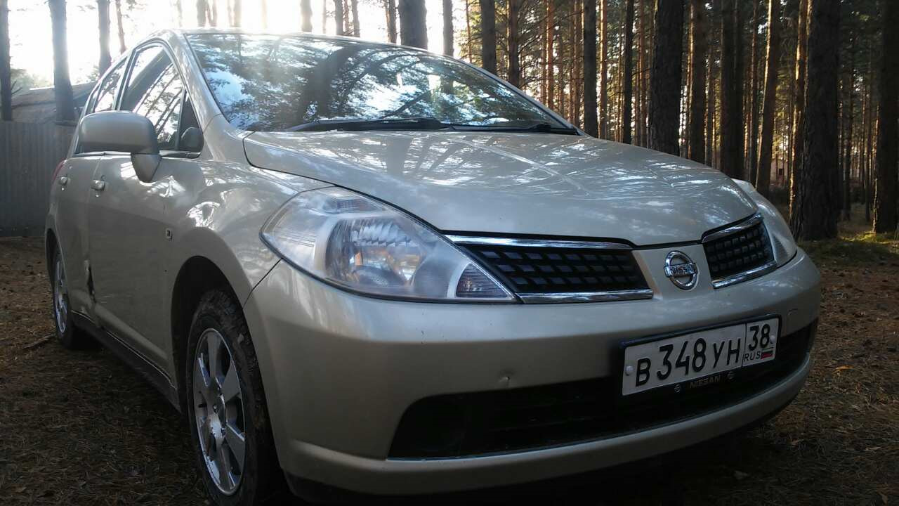 Nissan Tiida (1G) 1.5 бензиновый 2005 | 