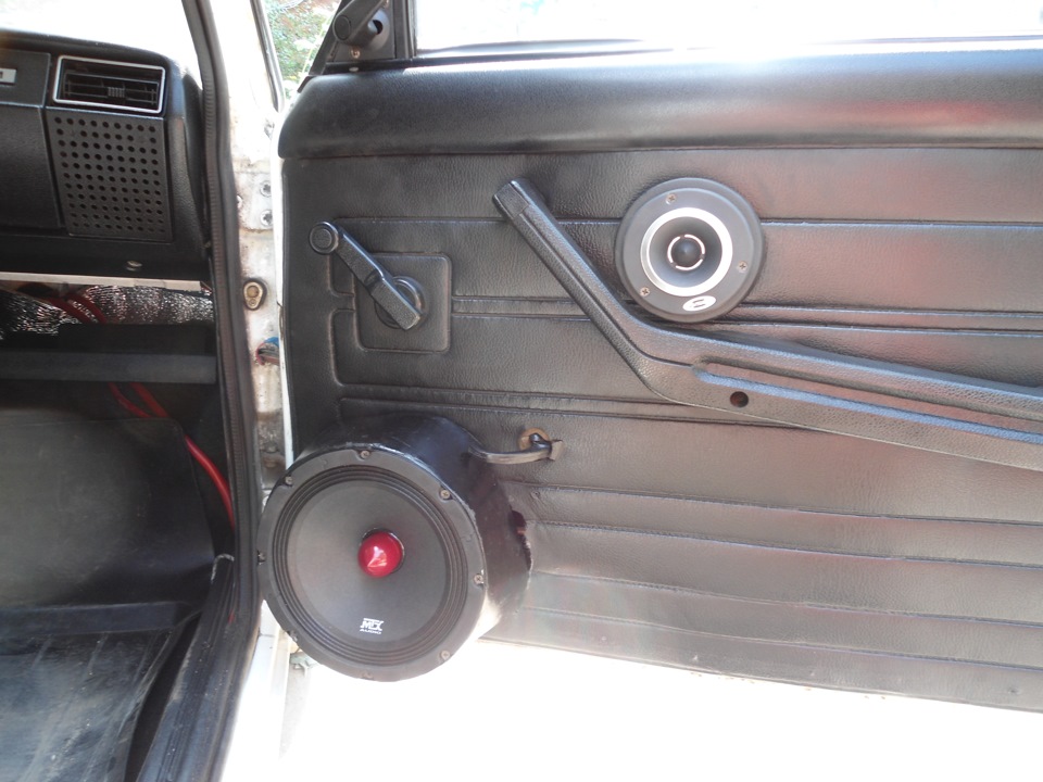 20 динамики в двери ваз 2107. 20 динамики ваз 2107. 20 динамики ваз 2107. Подиум 2107 20 16. 16 колонки в ваз 2107.