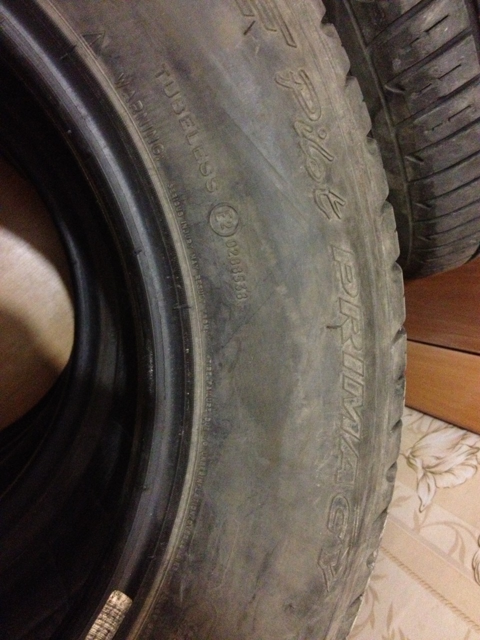 Продам резину michelin pilot primasy 205/65 r15 — Audi 100 (C4), 2,3 л ...