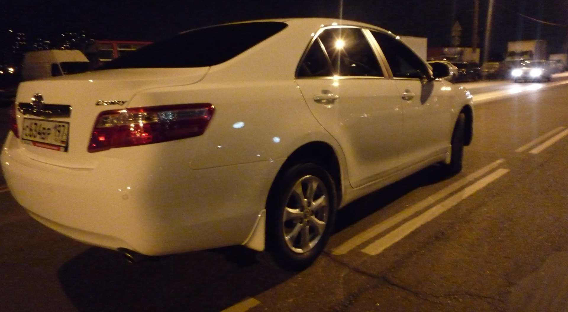     Toyota Camry 24 2010