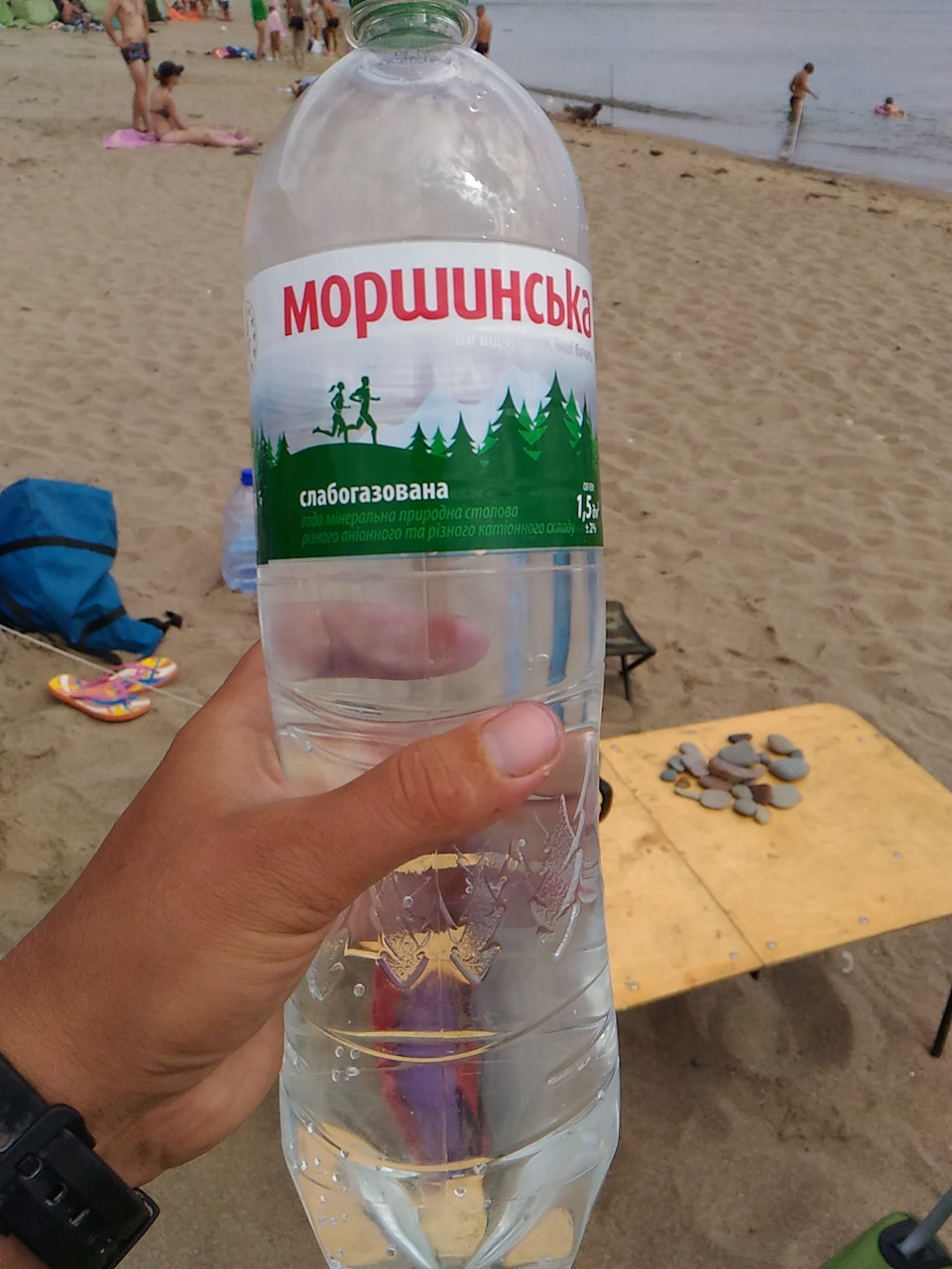 d06062es 960 Как крепить палатку на песке