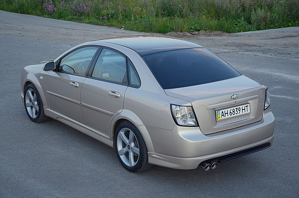 Chevrolet Lacetti седан WTCC обвес