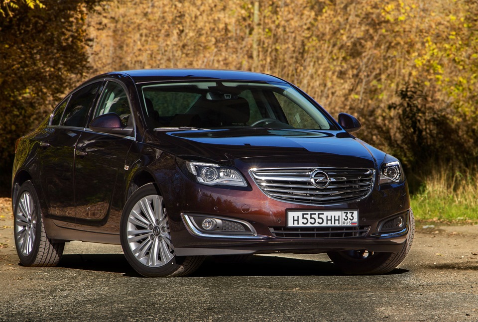 Opel insignia отзывы. Opel Insignia 2014. Опель Инсигния 2014. Опель Инсигния 1 поколение. Опель Insignia 2014.