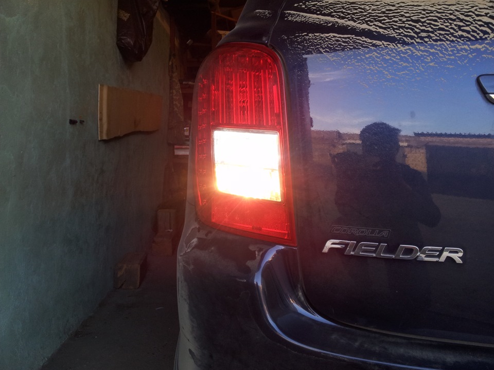 задний ход поворотники. задний ход поворотники. диодные лампы в поворотники гранта. лампа заднего поворотника 2190. задний ход поворотники.