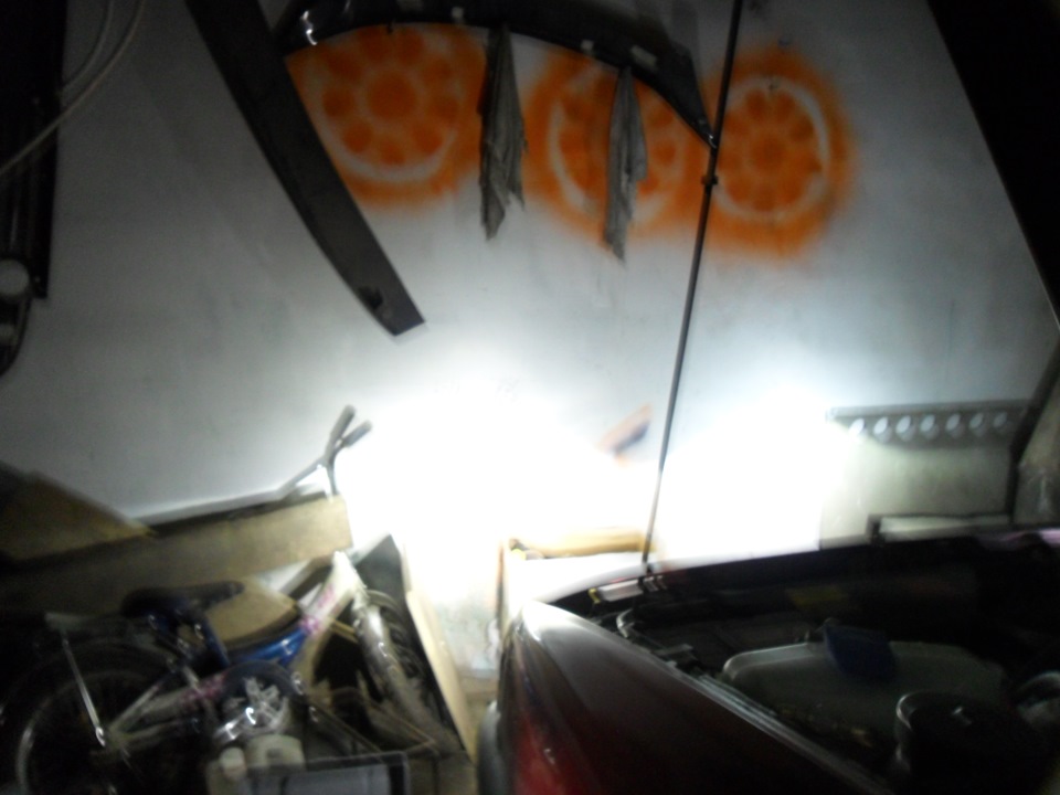 Моргает фара. — Volkswagen Passat Variant (B3), 1,8 л., 1991 года ...