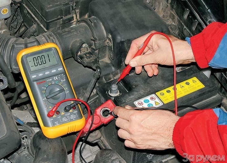 Постоянно перегорает предохранитель обогрева зеркал — Nissan Almera II ...