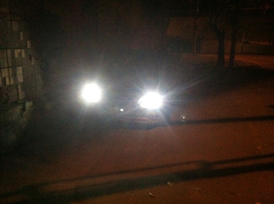 Светодиоды вместо передних габаритов. — Hyundai Elantra (3G), 2 л, 2005 ...