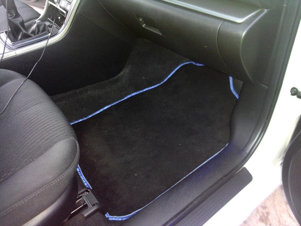 коврики салона — Mazda 6 (2G) GH, 1,8 л, 2011 года | аксессуары | DRIVE2
