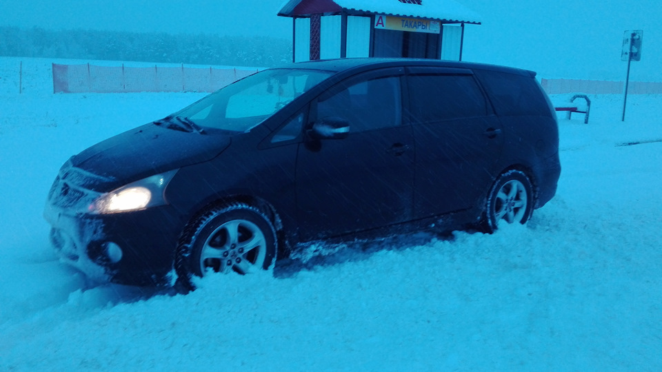 Замена резинок глушителя — Mitsubishi Grandis, 2 л, 2006 года | поломка ...