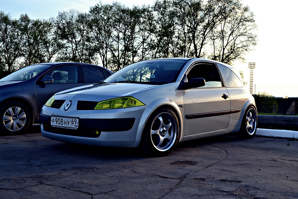 Борбет т 16 9j. Диски rays volk te37 r16. T r 6 t r 16. Rays te37 r16. Borbet t r16 9j 4x100.