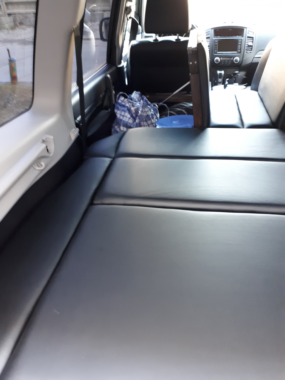 Фото в бортжурнале Mitsubishi Pajero (4G)