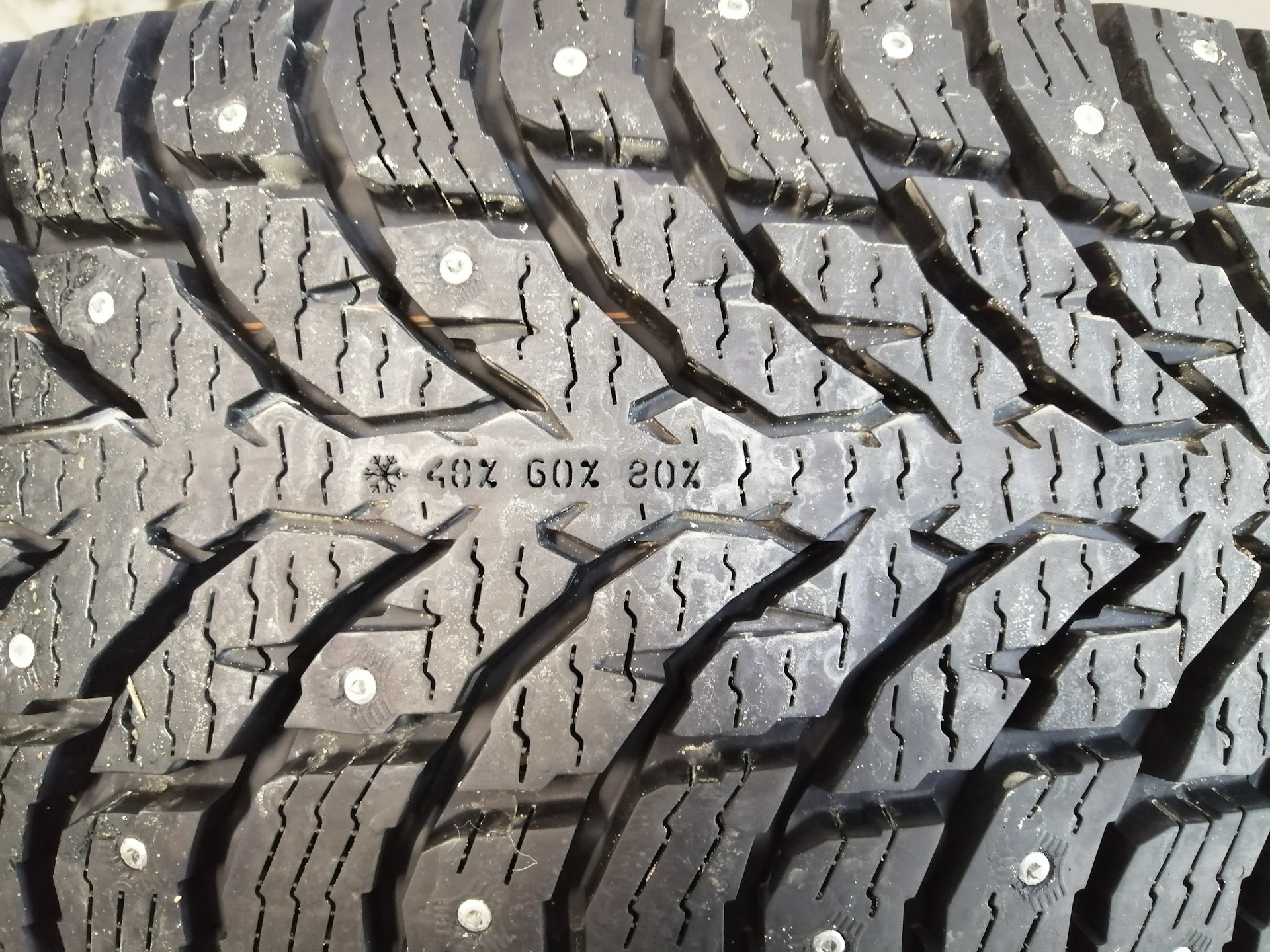 Колеса toyota land cruiser 200 r18. Шины всесезонные на прадо 120. Резина тойота ленд крузер 150 бриджстоун. Шины тойота ленд крузер прадо 120. Шины тойота ленд крузер прадо 120.