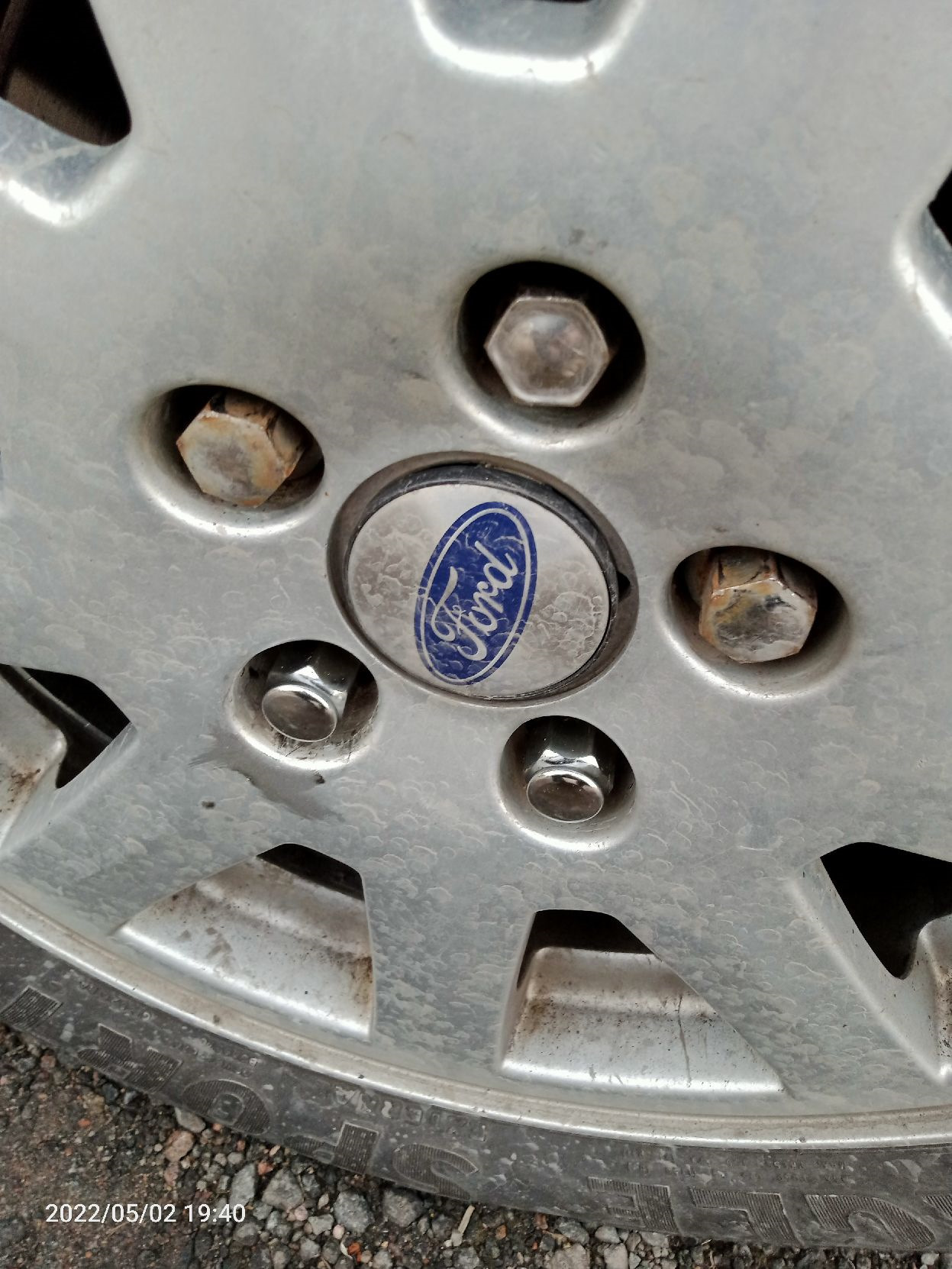 №1. Колесные гайки — Ford Mondeo III, 2 л, 2001 года | колёсные диски ...