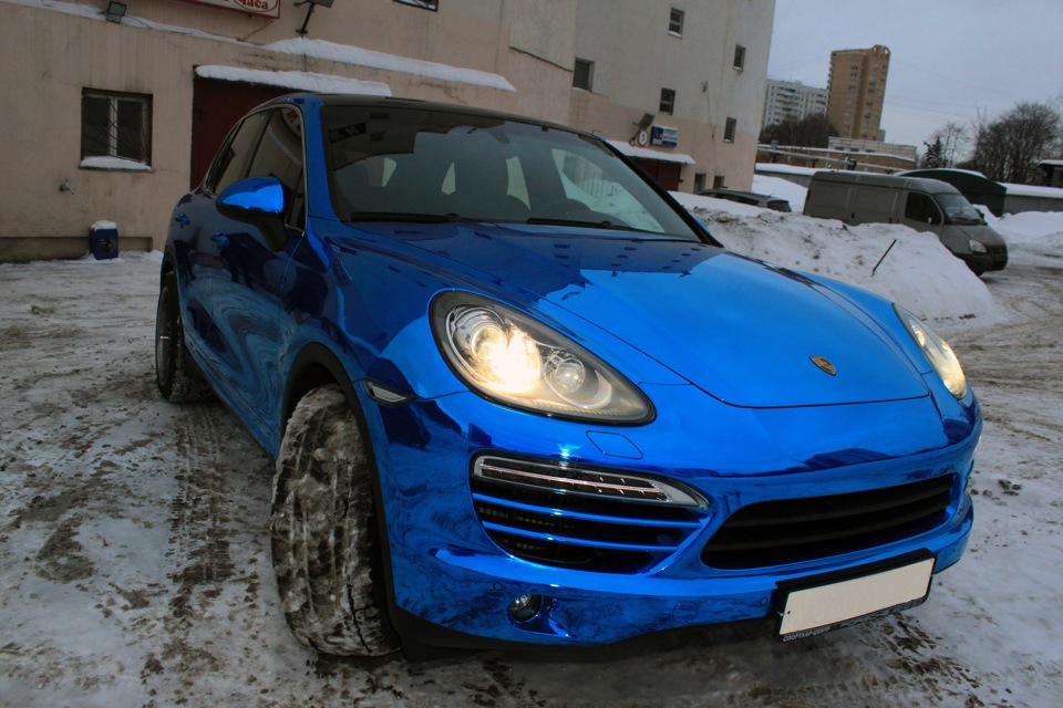 Porsche Cayenne в матовой пленке