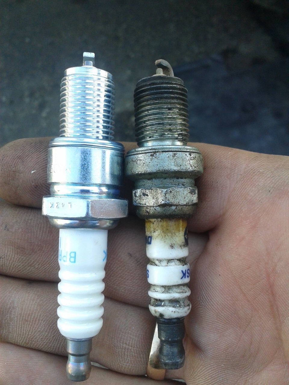 Замена масла двс, фильтров, свечи, провода вв, регулировка клапанов ...