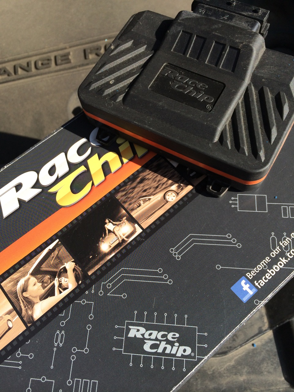 Racechip Ultimate Land Rover Range Rover Evoque Drive