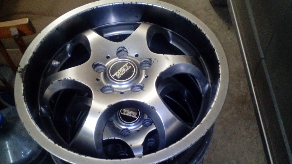 27. Масло Адинол, свечи нжк, покрас крышки, литье на зиму — Nissan ...