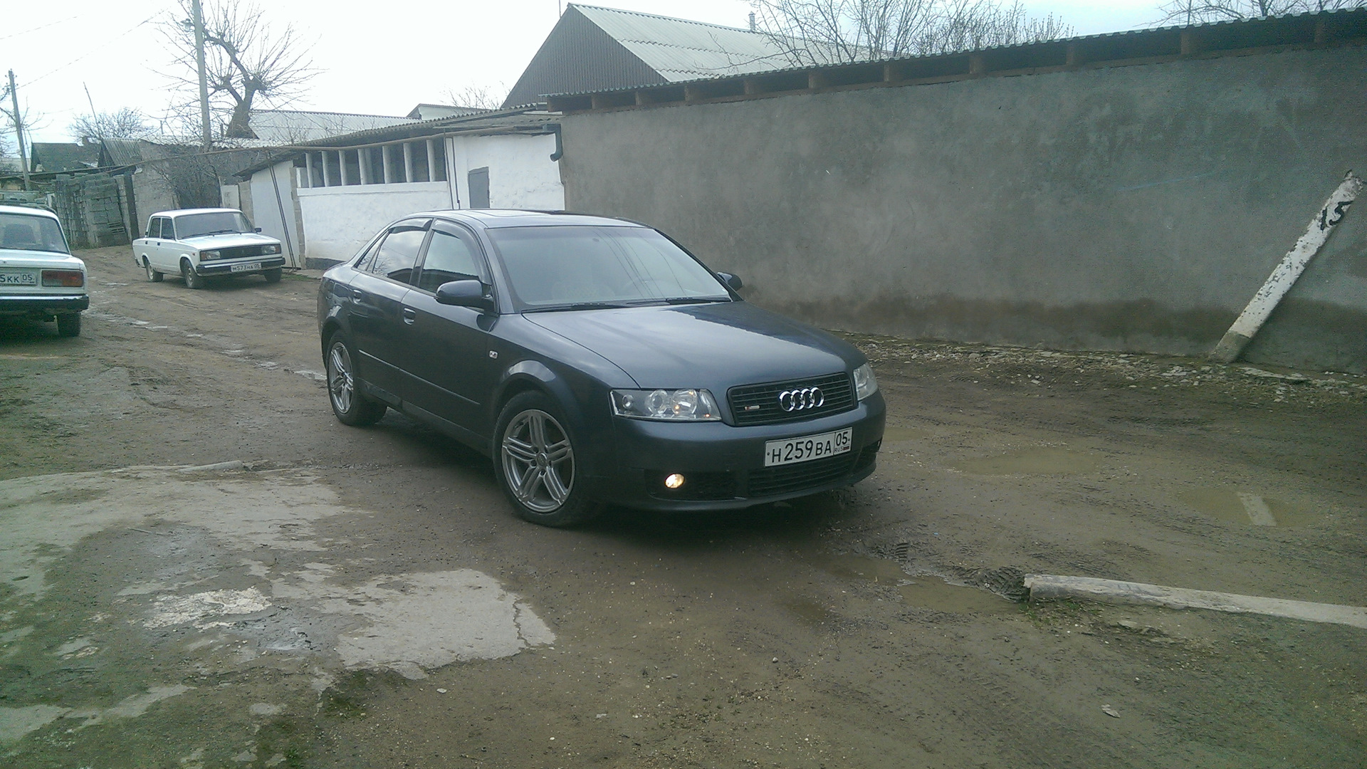 Audi A4 (B6) 1.8 бензиновый 2002 | Б~ Аварский машин на DRIVE2