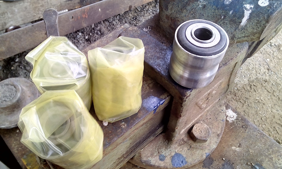 валим кастор на мосту и пипец сайлентблокам на клюшке . — УАЗ 315195 ...