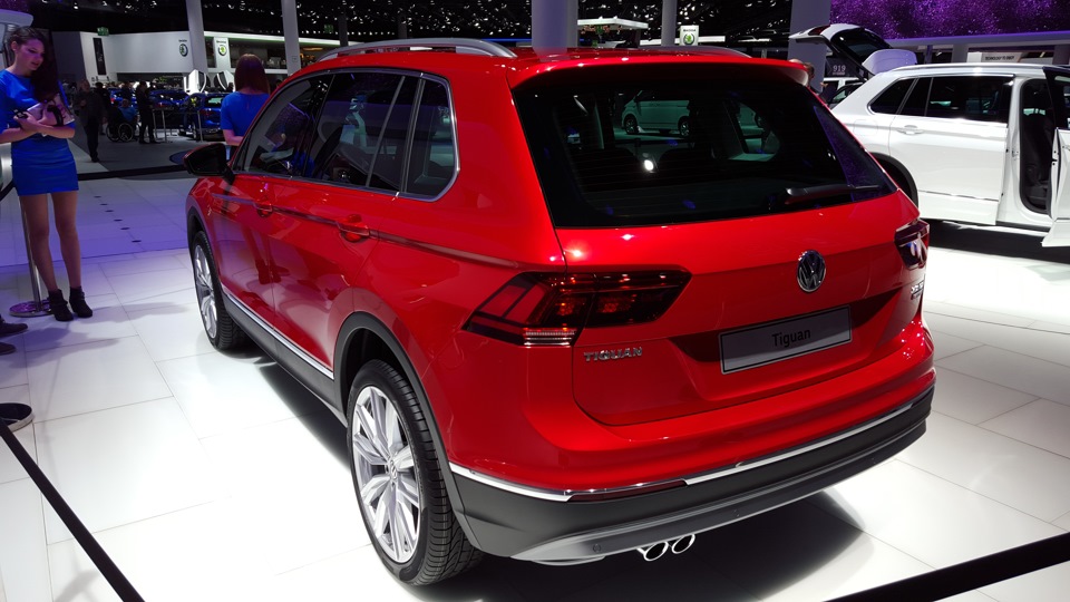 Что лучше bmw x1 или volkswagen tiguan