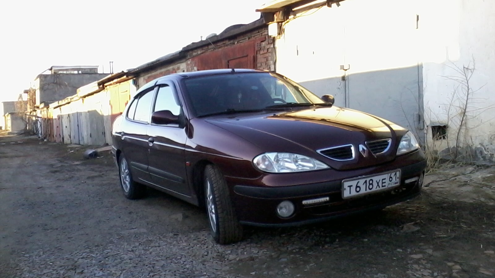 Renault Megane I 1.4 бензиновый 2001 | Темно коричневый металик на DRIVE2