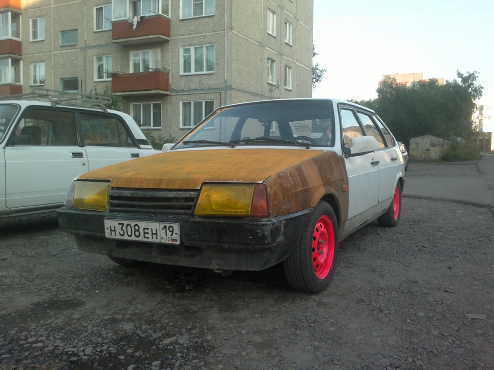 Желтая оптика. — Lada 2109, 1,5 л, 1991 года | стайлинг | DRIVE2