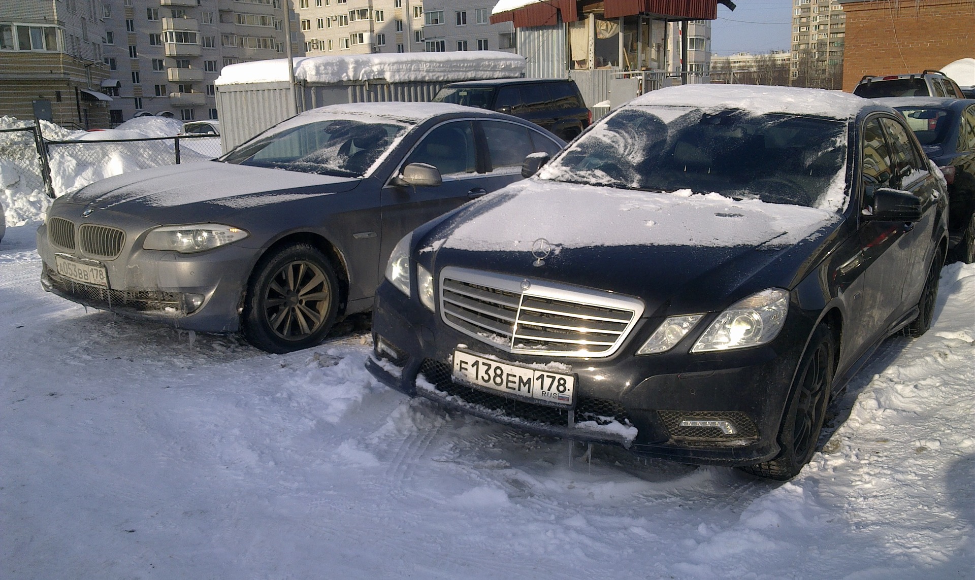 Зима! Уходи!) — Mercedes-Benz E-class (W212), 2 л, 2010 года | прикол |  DRIVE2