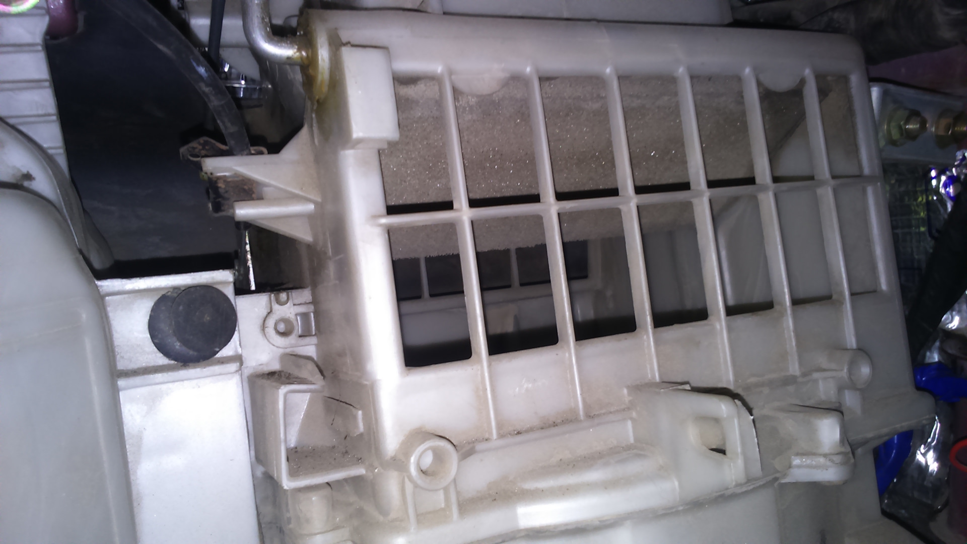 Борьба с пылью в салоне (победа)! - Mitsubishi Pajero (2G), 2,8 л, 1997 года тюн