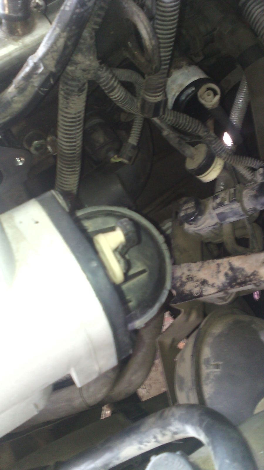 Подсос воздуха фольксваген туарег 3 2. Подсос воздуха фольксваген туарег 3 2. 2 где может быть подсос воздуха. 2 бензин. Touareg gp 3.