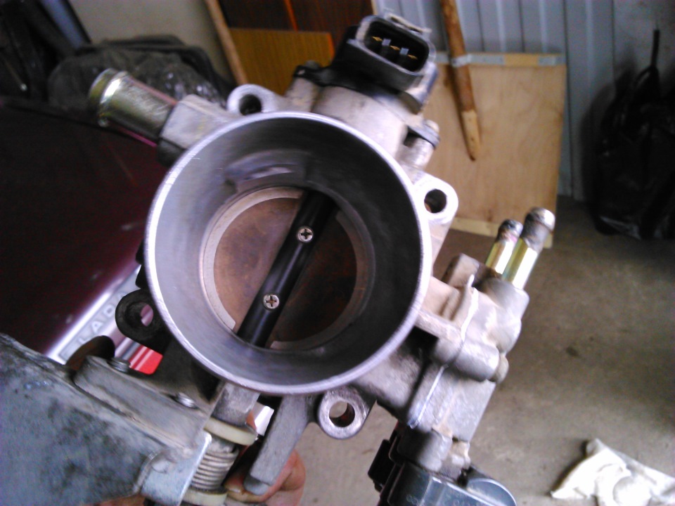 промывка и чистка дроссельного узла и ресивера. — Toyota Corolla (120 ...