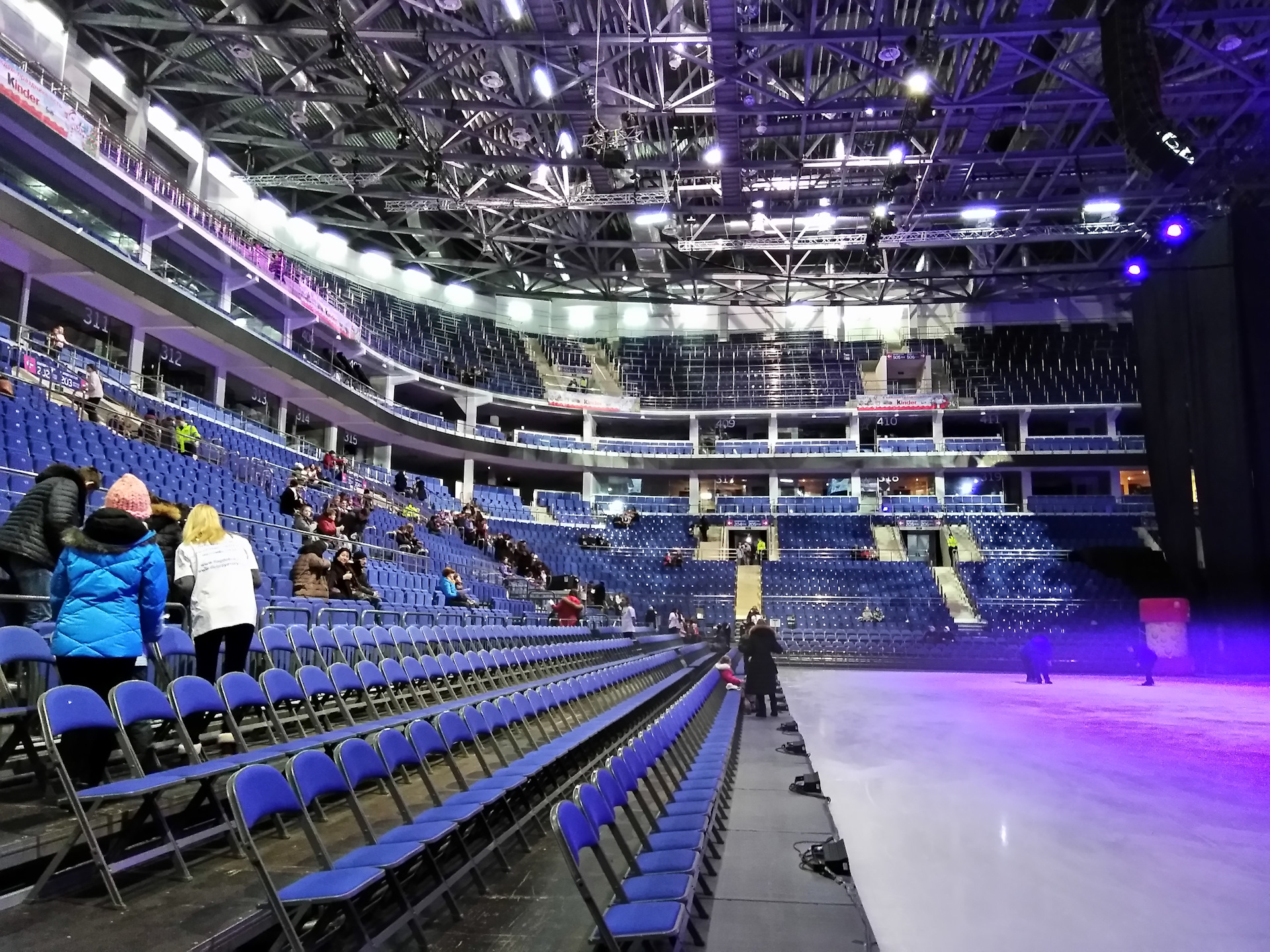 втб арена москва концертный зал