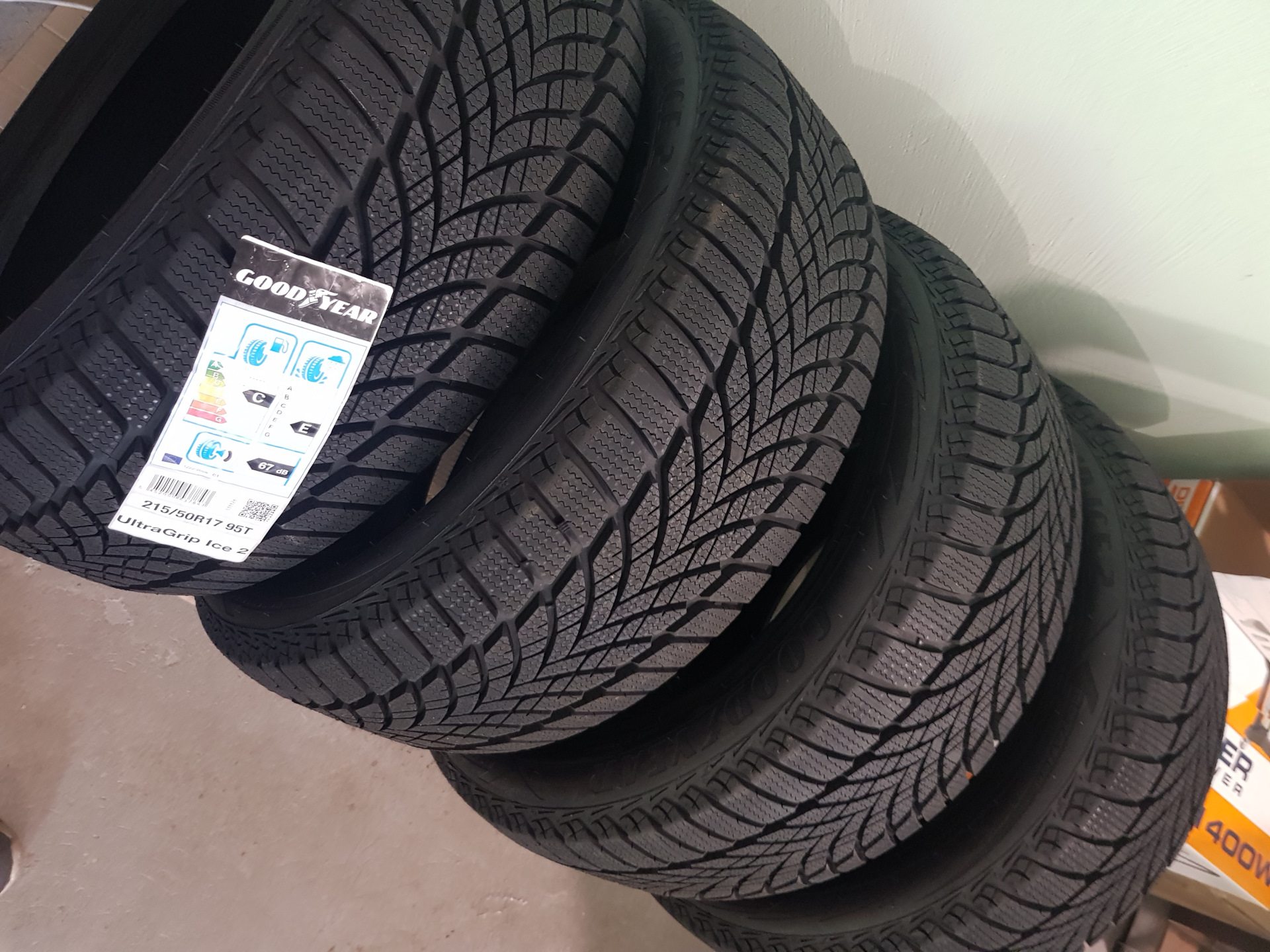 235 65 r17 goodyear зимние шипованные. Нокиан хакапелита 2. Triangle group snow pl01 отзывы. Bridgestone revo 1 215/55 17. 215 50 r18 зима.