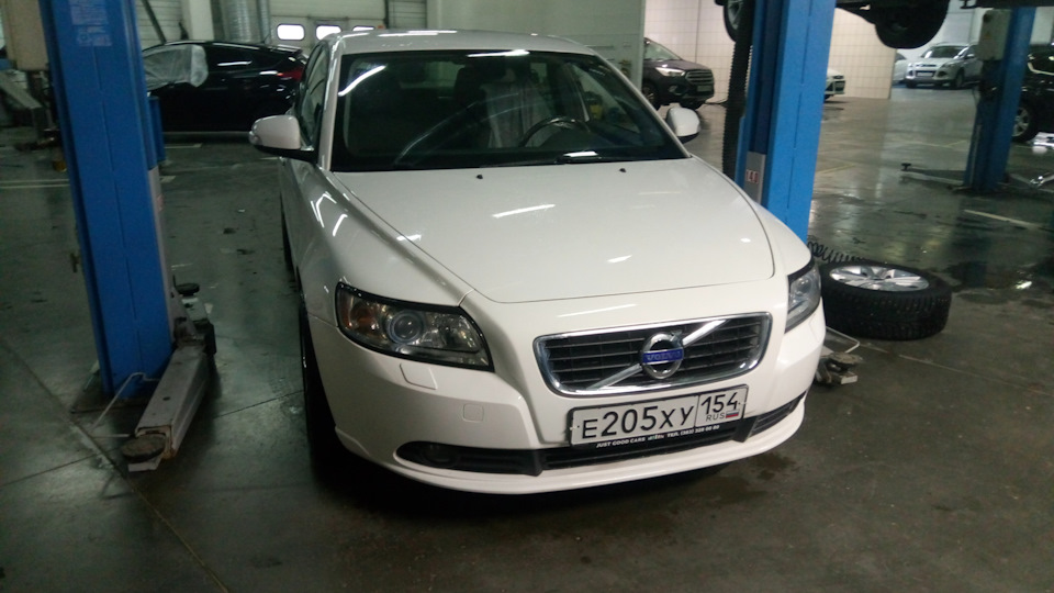 Замена масла в КПП «PowerShift» (MPS6) на Volvo s40 г. Барнаул |отзыв о ...