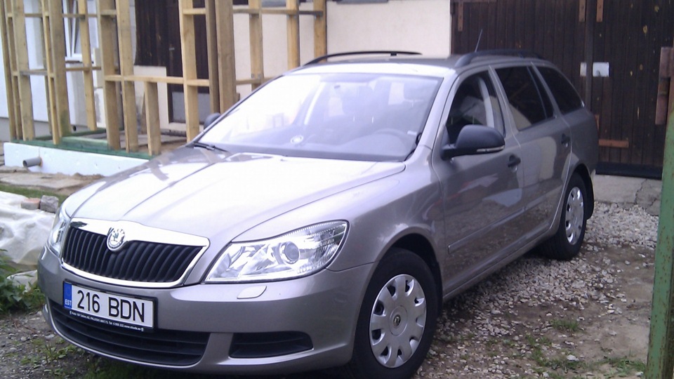 skoda octavia 1.2 tsi базовая комплектация отзывы