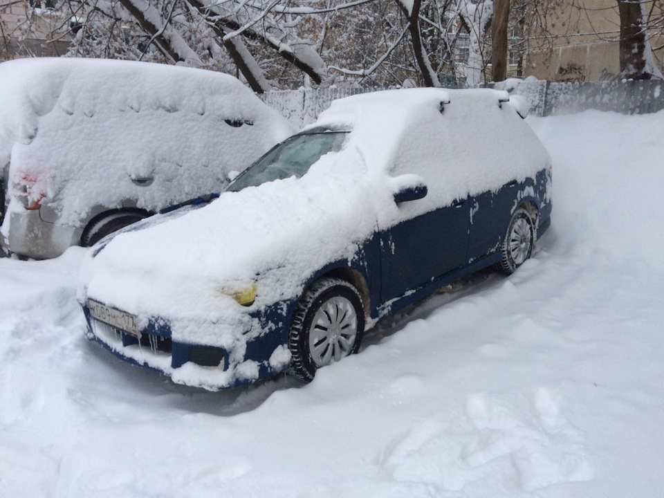 Замело Веньку и пришли туманки — Nissan Wingroad (Y11), 1,8 л, 2000 ...