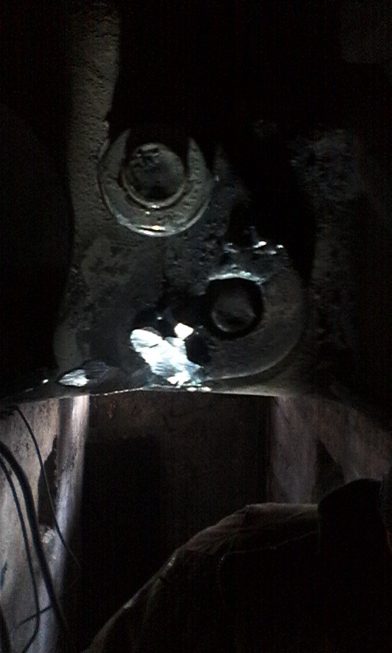 Обломались уши крепления передней балки стаба и моста — Nissan Terrano ...